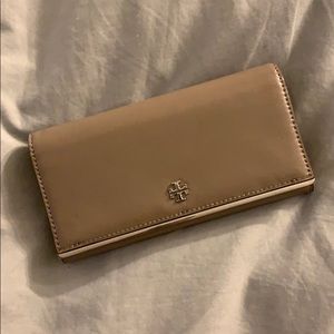 Tory Burch Gray Wallet (Never used!)